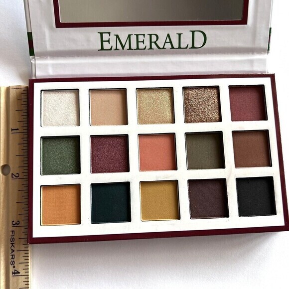 Beauty Creations Emerald Eyeshadow Palette Makeup Palette Eye Shadow Palette - Picture 2 of 7